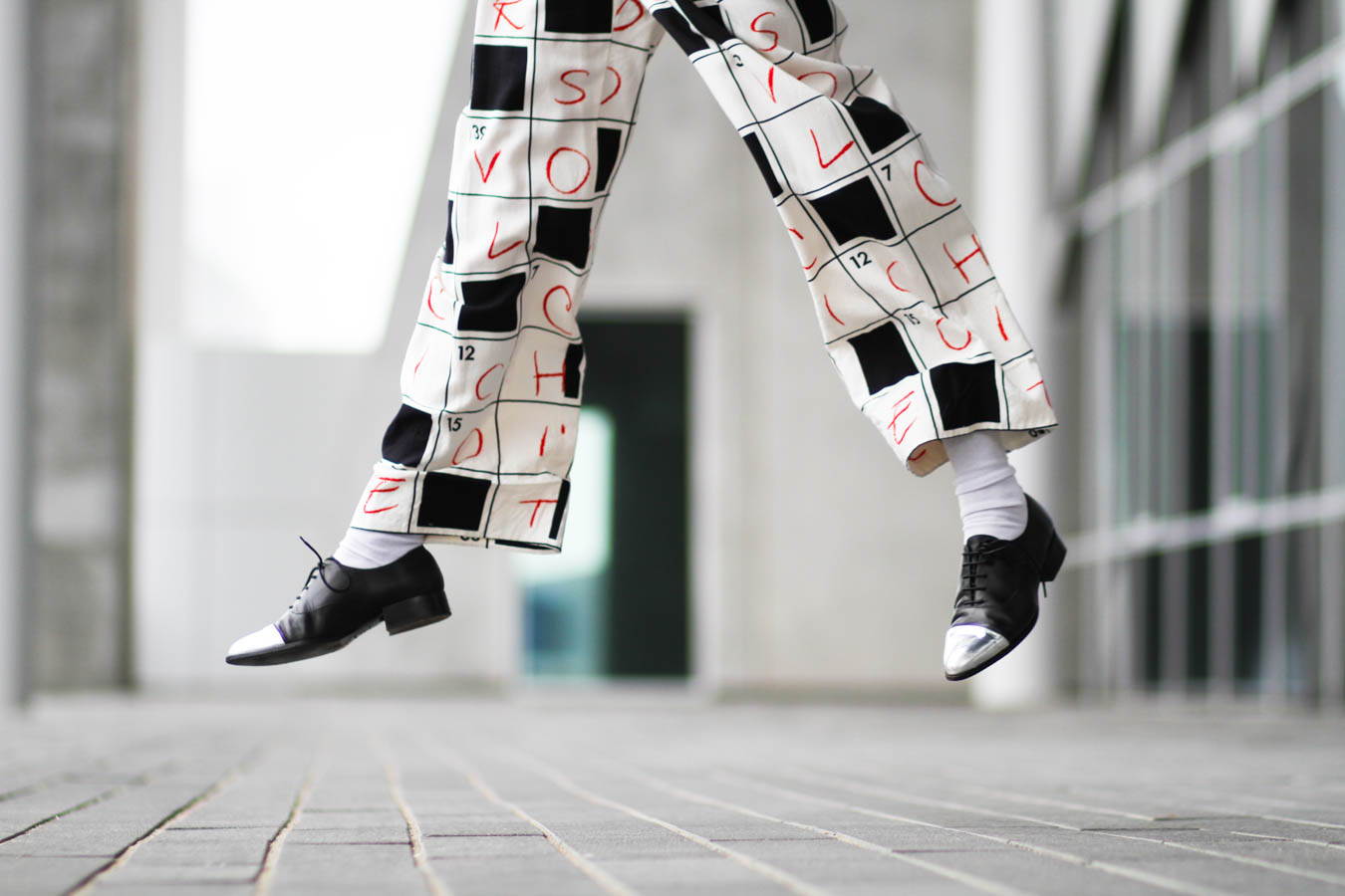 outfit october nemesis babe cross word puzzle trousers moschino heart margiela hm-5