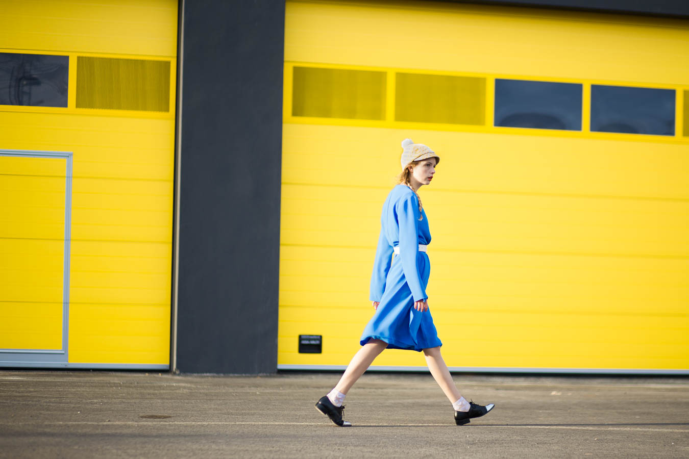 outfit november nemesis babe marie jensen danish blogger blue jacket dress wrap yellow hat costo pom pom -1-3