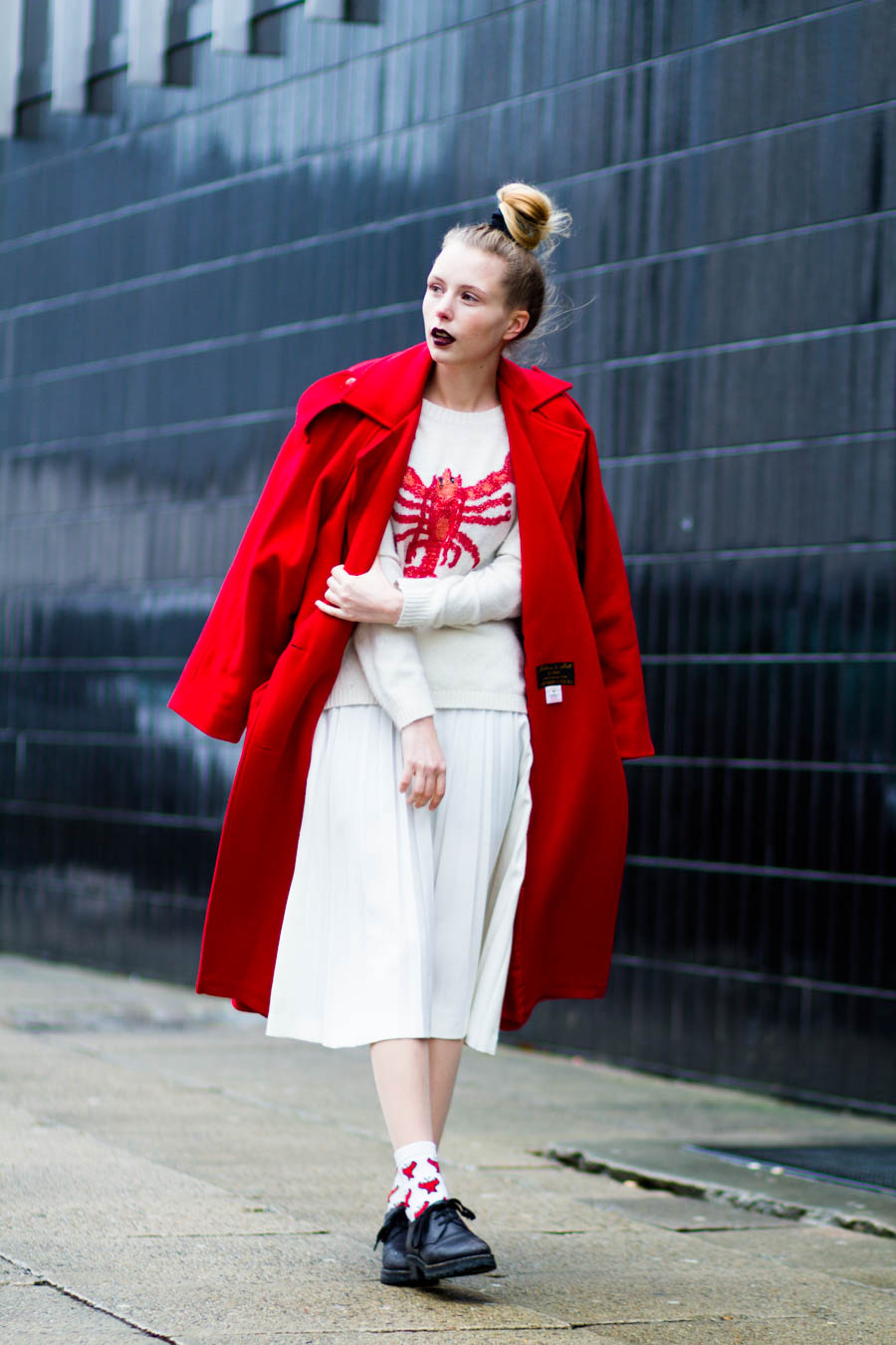 outfit january nemesis babe marie jensen danish blogger lobster white and red outfit-4