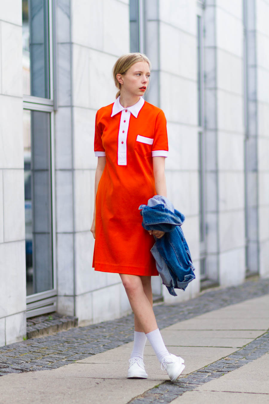 outfitjune nemesis babe marie jensen danish blogger  orange 60 outfit doc marten shoes-3